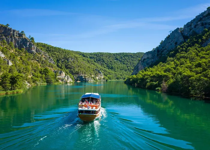 In - Sibenik Riviera 36377 *